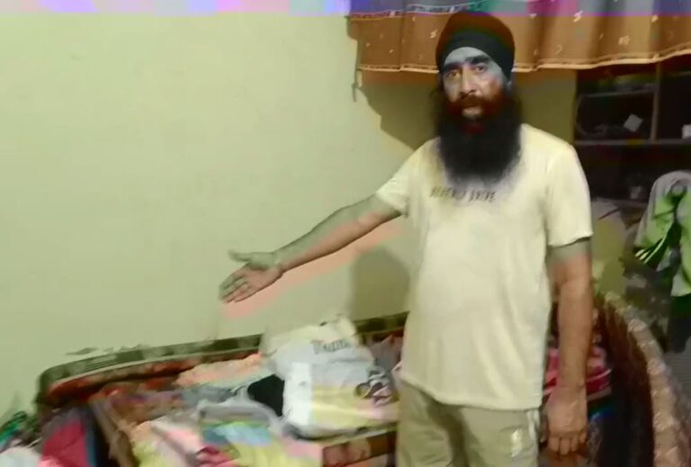 ਸਮਰਾਲਾ ਦੇ ਪਿੰਡ ਨਾਗਰਾ ’ਚ ਬੰਦ ਪਏ ਘਰ ’ਚ ਚੋਰੀ/ ਦਰਬਾਰ ਸਾਹਿਬ ਮੱਥਾ ਟੇਕਣ ਗਿਆ ਸੀ ਪਰਿਵਾਰ/ ਘਰ ਅੰਦਰ ਦਾਖਲ ਹੋਏ ਚੋਰ 5 ਲੱਖ ਦੇ ਗਹਿਣੇ ਲੈ ਕੇ ਫਰਾਰ