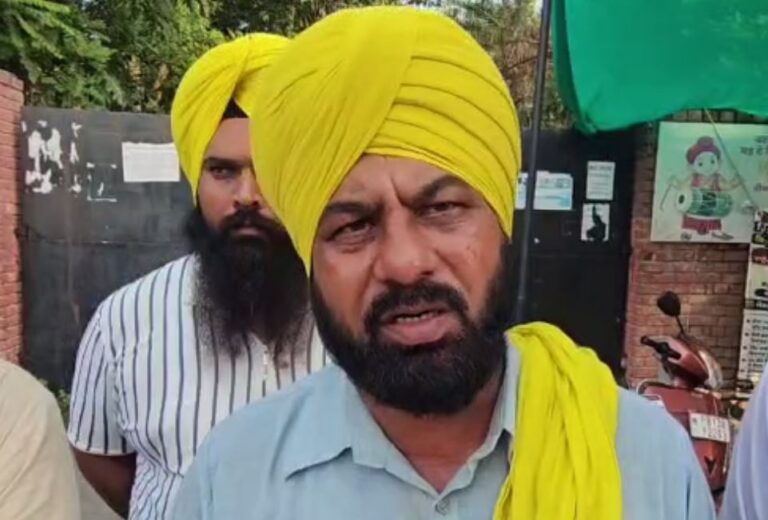 ਸੰਗਰੂਰ ’ਚ ਬੀਕੇਯੂ ਉਗਰਾਹਾਂ ਦਾ ਵੱਡਾ ਐਲਾਨ/ 30 ਤਰੀਕ ਨੂੰ ਪੰਜਾਬ ਭਰ ਅੰਦਰ ਲੱਗਣਗੇ ਪੱਕੇ ਮੋਰਚੇ/ ਡੀਸੀ ਦਫਤਰਾਂ ਸਾਹਮਣੇ ਟਰੈਕਟਰ ਲੈ ਪਹੁੰਚਣਗੇ ਕਿਸਾਨ