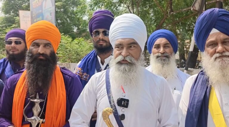 ਮਾਨਸਾ ’ਚ ਨਿਹੰਗ ਜਥੇਬੰਦੀਆਂ ਦਾ ਪ੍ਰਦਰਸ਼ਨ/ ਬੇਅਦਬੀ ਦੀ ਘਟਨਾ ਦੇ ਮੰਗਿਆ ਇਨਸਾਫ/ ਦੋਸ਼ੀਆਂ ਖਿਲਾਫ ਛੇਤੀ ਕਾਰਵਾਈ ਦੀ ਕੀਤੀ ਮੰਗ