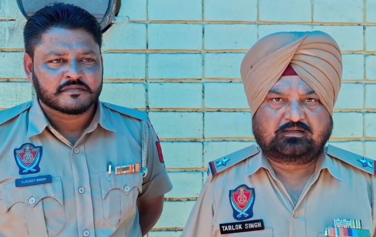 ਮੋਗਾ ਦੇ ਘਲਕਲਾਂ ਰੇਲਵੇ ਟਰੈਕ ਤੇ ਮਿਲੀ ਅਣਪਛਾਤੀ ਲਾਸ਼/ ਰੇਲ ਗੱਡੀ ਤੋਂ ਡਿੱਗਣ ਦਾ ਖਦਸ਼ਾ/ ਪੁਲਿਸ ਨੇ ਲਾਸ਼ ਮੋਰਚਰੀ ’ਚ ਰਖਵਾ ਕੇ ਜਾਂਚ ਆਰੰਭੀ