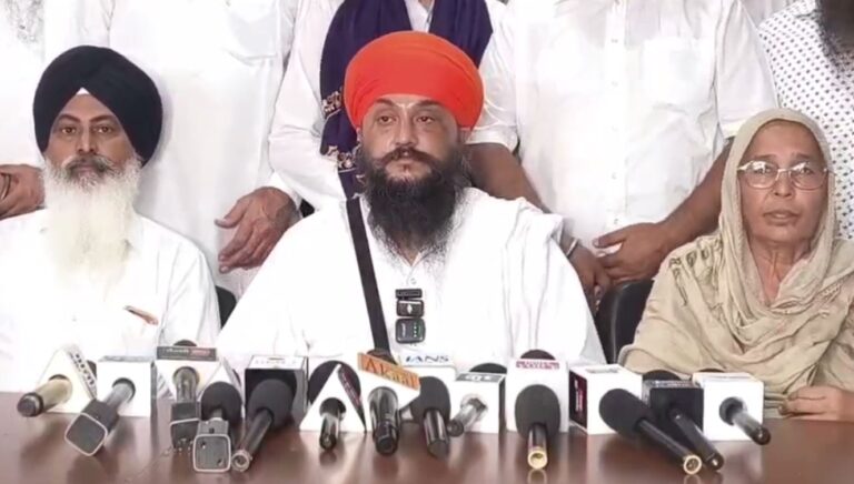 ਮਜੀਠਾ ਹਲਕੇ ’ਚ ਅਕਾਲੀ ਦਲ ਵਾਰਿਸ ਪੰਜਾਬ ਦੀ ਸਰਗਰਮੀ/ ਪੱਪਲਪ੍ਰੀਤ ਸਿੰਘ ਹੋਣਗੇ ਵਿਧਾਨ ਸਭਾ ਚੋਣਾਂ ਲਈ ਉਮੀਦਵਾਰ/ ਨਸ਼ਿਆਂ ਤੇ ਫਿਰੌਤੀ ਖ਼ਿਲਾਫ਼ ਲੜਾਈ ਨੂੰ ਦੱਸਿਆ ਮੁੱਖ ਏਜੰਡਾ