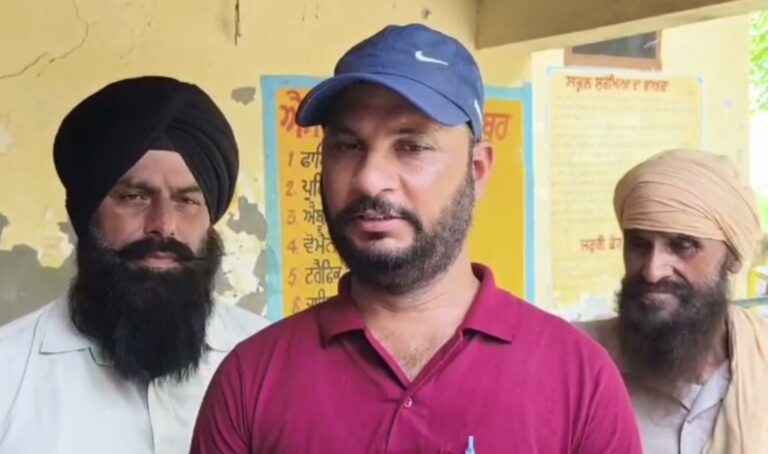 ਗੁਰਦਾਸਪੁਰ ’ਚ ਸਰਕਾਰੀ ਸਕੂਲ ’ਤੇ ਚੋਰਾਂ ਦਾ ਧਾਵਾਂ/ ਮਿਡ ਡੇਅ ਮੀਲ ਰਾਸ਼ਨ ਤੇ ਸਾਮਾਨ ਚੋਰੀ ਕਰ ਕੇ ਫਰਾਰ/ ਸਰਕਾਰੀ ਪ੍ਰਾਇਮਰੀ ਸਕੂਲ ਰਾਮਦਵਾਲੀ ਦੀ ਘਟਨਾ