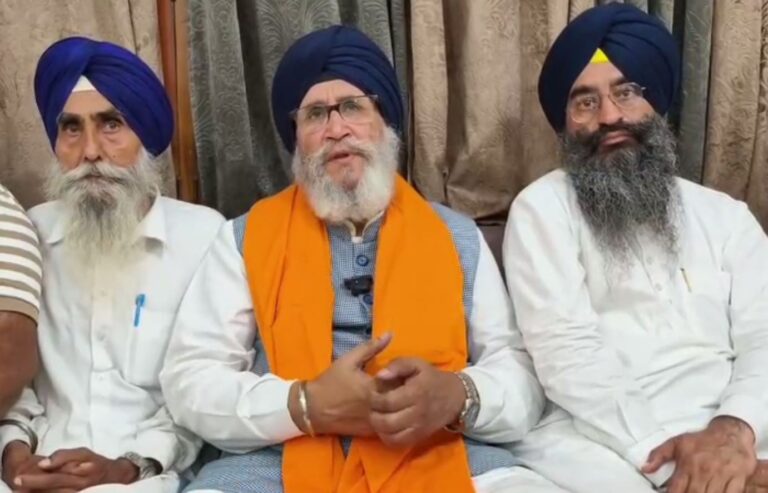 ਸ੍ਰੀ ਆਨੰਦਪੁਰ ਸਾਹਿਬ ਪਹੁੰਚੇ ਡਾ. ਦਲਜੀਤ ਚੀਮਾ/ ਪਾਰਟੀ ਵਰਕਰਾਂ ਨਾਲ ਕੀਤੀ ਵਿਸ਼ੇਸ਼ ਮੀਟਿੰਗ/ ਮੀਰੀ ਪੀਰੀ ਖਾਲਸਾ ਯਾਤਰਾ ਤਿਆਰੀ ਦਾ ਲਿਆ ਜਾਇਜ਼ਾ