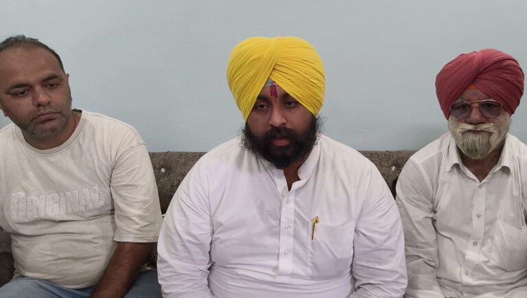ਮੰਤਰੀ ਹਰਜੋਤ ਬੈਂਸ ਦਾ ਭਾਜਪਾ ’ਤੇ ਹਮਲਾ/ ਈਡੀ ਰਾਹੀਂ ਦਹਿਸ਼ਤ ਫੈਲਾਉਣ ਦੇ ਲਾਏ ਇਲਜ਼ਾਮ/ ਚੋਣ ਕਮਿਸ਼ਨ ਬਾਰੇ ਖੁਲਾਸਿਆਂ ਦੇ ਹਵਾਲੇ ਨਾਲ ਚੁੱਕੇ ਸਵਾਲ