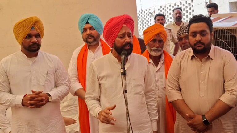 ਫਤਹਿਗੜ੍ਹ ਸਾਹਿਬ ’ਚ ਆਪ ਆਦਮੀ ਪਾਰਟੀ ਨੂੰ ਹੁਲਾਰਾ/ ਪਿੰਡ ਨਲੀਨਾ ਦੀ ਪੰਚਾਇਤ ਆਮ ਆਦਮੀ ਪਾਰਟੀ ’ਚ ਸ਼ਾਮਲ/ ਵਿਧਾਇਕ ਲਖਬੀਰ ਸਿੰਘ ਰਾਏ ਨੇ ਕੀਤਾ ਸਵਾਗਤ