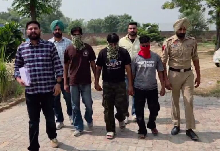 ਮੋਗਾ CIA ਸਟਾਫ ਦੀ ਵੱਡੀ ਕਾਰਵਾਈ/ 12 ਕਿਲੋ ਹੈਰੋਇਨ ਸਮੇਤ ਤਿੰਨ ਕਾਬੂ/ ਪਾਕਿਸਤਾਨ ਤੋਂ ਹੈਰੋਇਨ ਲਿਆ ਕੇ ਸਪਲਾਈ ਕਰਨ ਦਾ ਸ਼ੱਕ