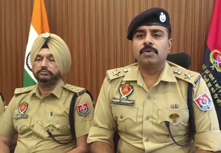 ਮਾਨਸਾ ਪੁਲਿਸ ਦਾ ਫਾਇਰਿੰਗ ਮਾਮਲੇ ’ਚ ਐਕਸ਼ਨ/ ਦੋ ਨੌਜਵਾਨਾਂ ਸਮੇਤ 7 ਨਾਬਾਲਿਗ ਗ੍ਰਿਫਤਾਰ/ ਵਾਰਦਾਤ ਸਮੇਂ ਵਰਤਿਆ ਕਾਰ ਤੇ ਮੋਟਰ ਸਾਇਕਲ ਬਰਾਮਦ