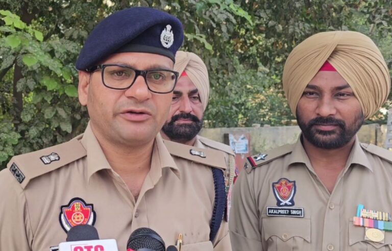 ਫਰੀਦਕੋਟ ‘ਚ ਵਿਅਕਤੀ ਦਾ ਬੇਰਹਿਮੀ ਨਾਲ ਕ਼ਤਲ/ ਸਿਰ ’ਚ ਸੱਟ ਮਾਰ ਕੇ ਉਤਾਰਿਆ ਮੌਤ ਦੇ ਘਾਟ/ ਪੁਲਿਸ ਨੇ ਲਾਸ਼ ਕਬਜ਼ੇ ’ਚ ਲੈ ਕੇ ਜਾਂਚ ਕੀਤੀ ਸ਼ੁਰੂ