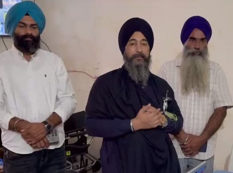 ਭਾਈ ਹਵਾਰਾ ਦੀ ਮਾਤਾ ਨੂੰ ਮਿਲੇ ਭਾਈ ਬਲਦੇਵ ਸਿੰਘ ਵਡਾਲਾ/ ਮਾਤਾ ਨਰਿੰਦਰ ਕੌਰ ਦੀ ਸਿਹਤਯਾਬੀ ਦੀ ਕੀਤੀ ਅਰਦਾਸ/ ਸਰਕਾਰ ਤੇ ਅਦਾਲਤਾਂ ਦੀ ਪਹੁੰਚ ’ਤੇ ਚੁੱਕੇ ਸਵਾਲ