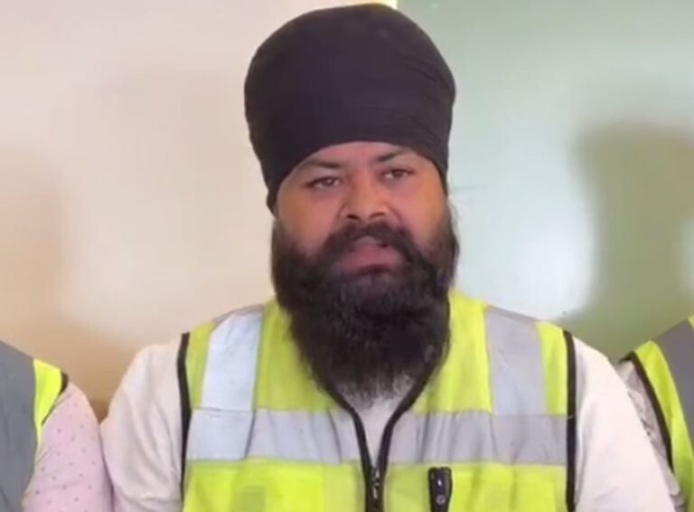 ਨੇਪਾਲ ਤੋਂ ਪਰਤੇ ਨੌਜਵਾਨ ਨੇ ਸੁਣਾਈਆਂ ਭਾਵੁਕ ਗੱਲਾਂ/ ਹੜ੍ਹ ਪੀੜਤਾਂ ਤਕ ਰਾਸ਼ਨ ਪਹੁੰਚਾਉਣ ਦੀ ਕੀਤੀ ਸੇਵਾ/ ਔਖੇ ਹਾਲਾਤਾਂ ’ਚ ਪਹੁੰਚਾਈ ਰਾਹਤ ਤੇ ਕੀਤਾ ਰੈਸਕਿਊ